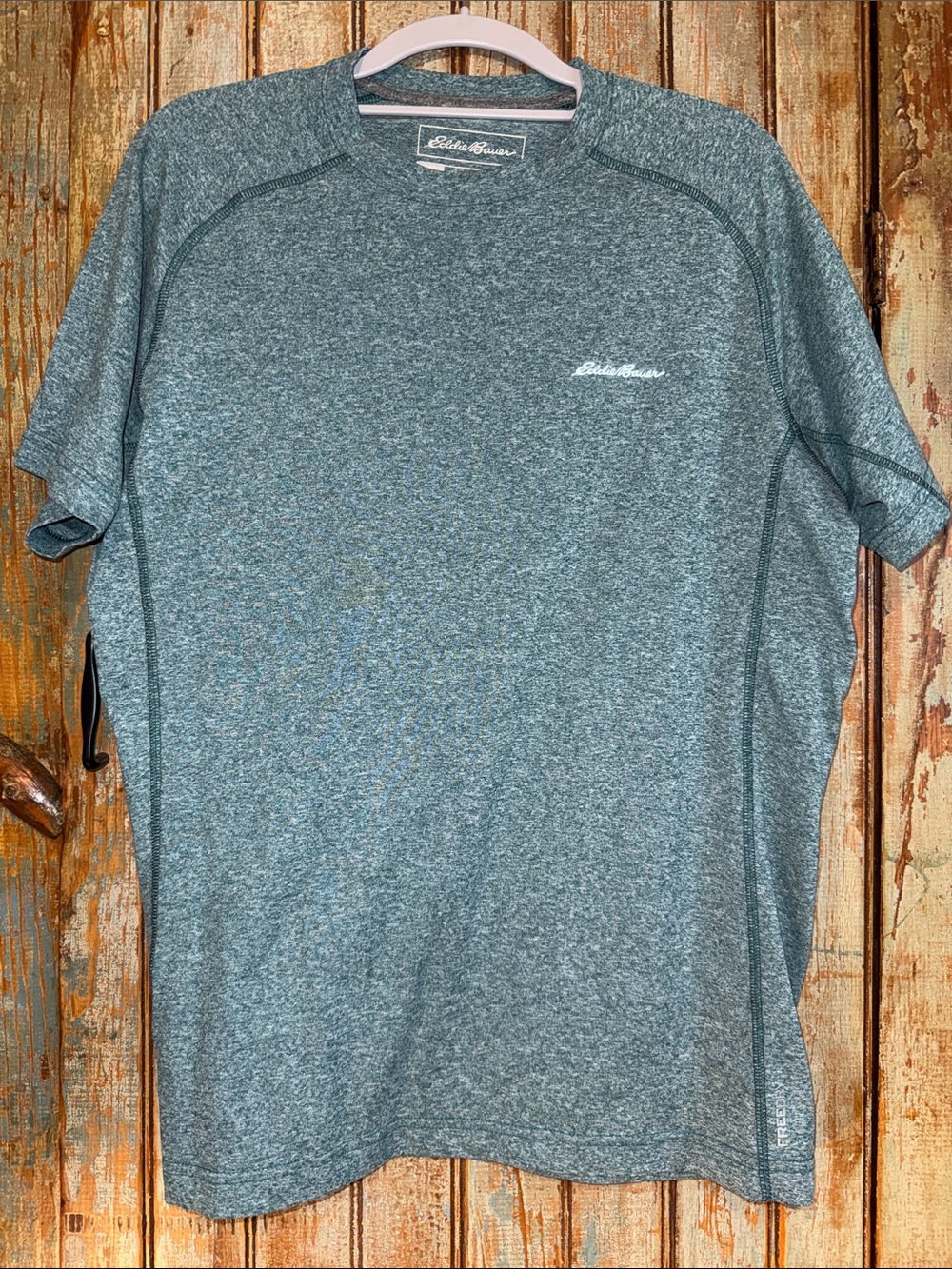 Eddie Bauer Men's Short-Sleeve Performance Tee in Heather Teal